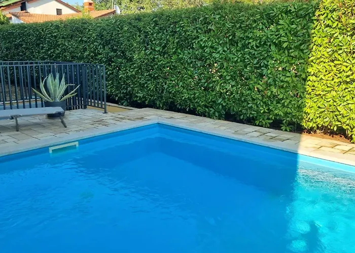 Appartamento Casa Emilio With Pool Porec